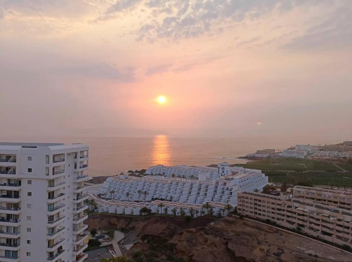 Apartment Apto Increible, Acogedor, Luminoso De Ambiente Muy Relajante Con Excelentes Vistas Y Servicios/ Amazing With Sunset Lovely Views