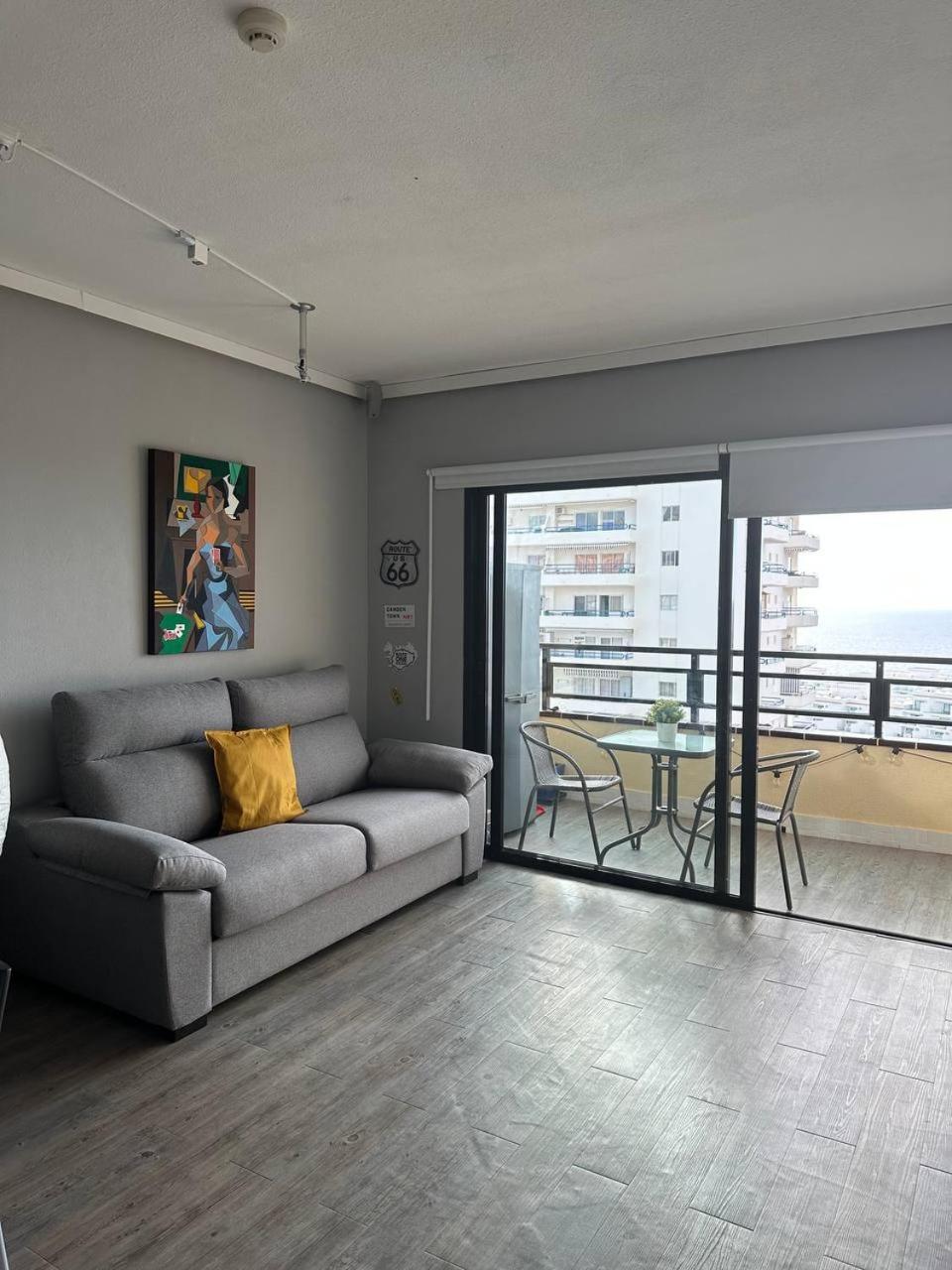 Apartamento Apto Increíble, Acogedor, Luminoso De Ambiente Muy Relajante Con Excelentes Vistas Y Servicios/ Amazing With Sunset Lovely Views Costa Adeje (Tenerife)